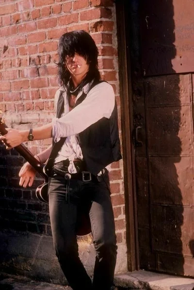 Izzy Stradlin