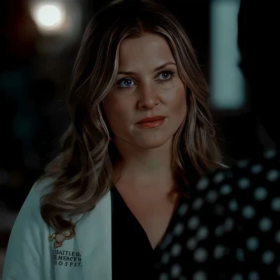 Arizona Robbins